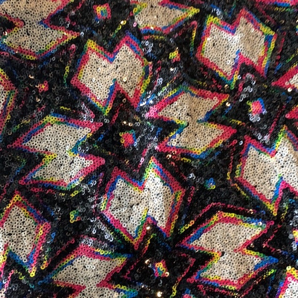 ASTR full sequin “starburst” midi skirt - Picture 2 of 5